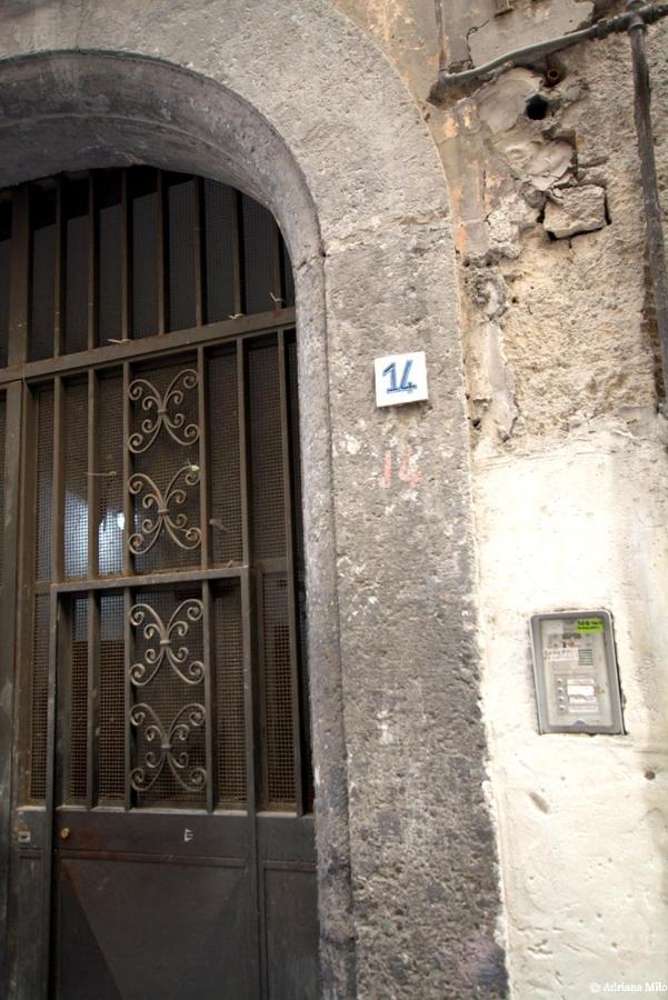 La Casa Di Tania A Napoli Apartment Exterior photo