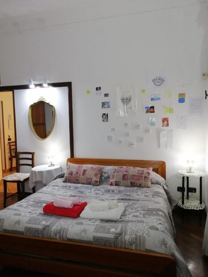 La Casa Di Tania A Napoli Apartment Exterior photo
